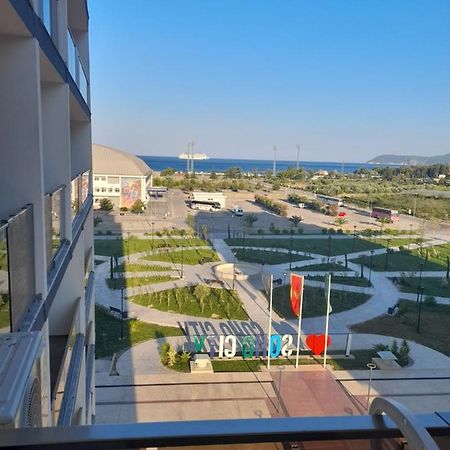 Bar Exclusiv Soho City Residence Екстериор снимка