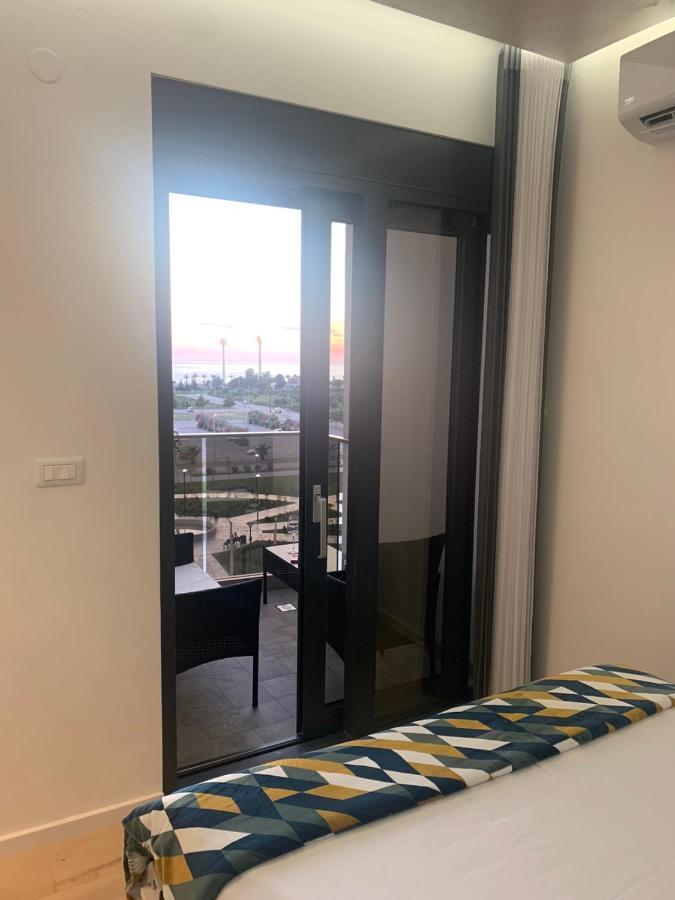 Bar Exclusiv Soho City Residence Екстериор снимка