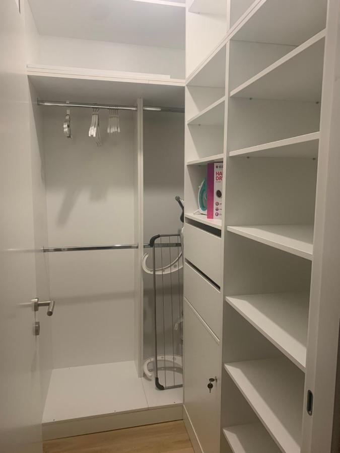 Bar Exclusiv Soho City Residence Екстериор снимка