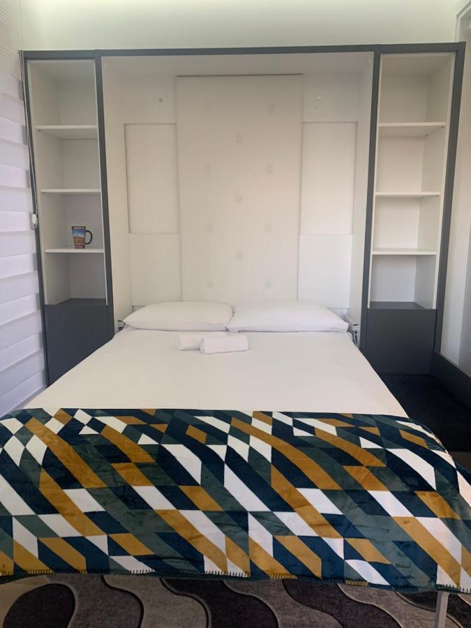 Bar Exclusiv Soho City Residence Екстериор снимка