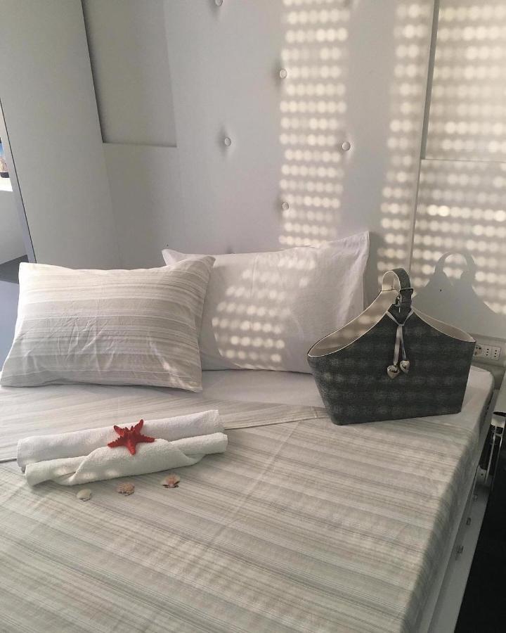 Bar Exclusiv Soho City Residence Екстериор снимка